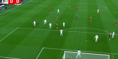 了无数球迷 了无数球迷